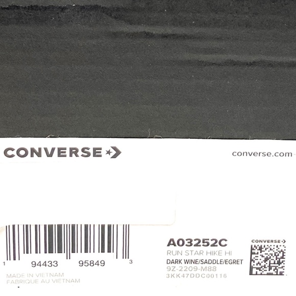 Converse Run Star Hike High Top Velvet Wine Women's Size Sneakers A03252C - Picture 7 of 8